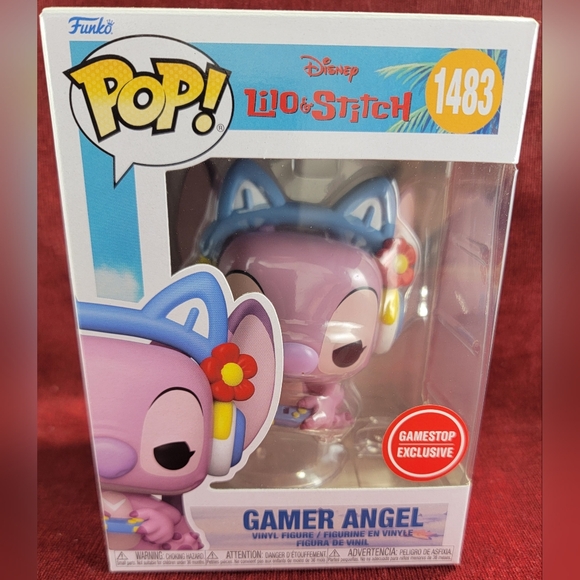 Gamer angel gamestop exclusive funko # 1483 (nib) With pop protector - Picture 2 of 7